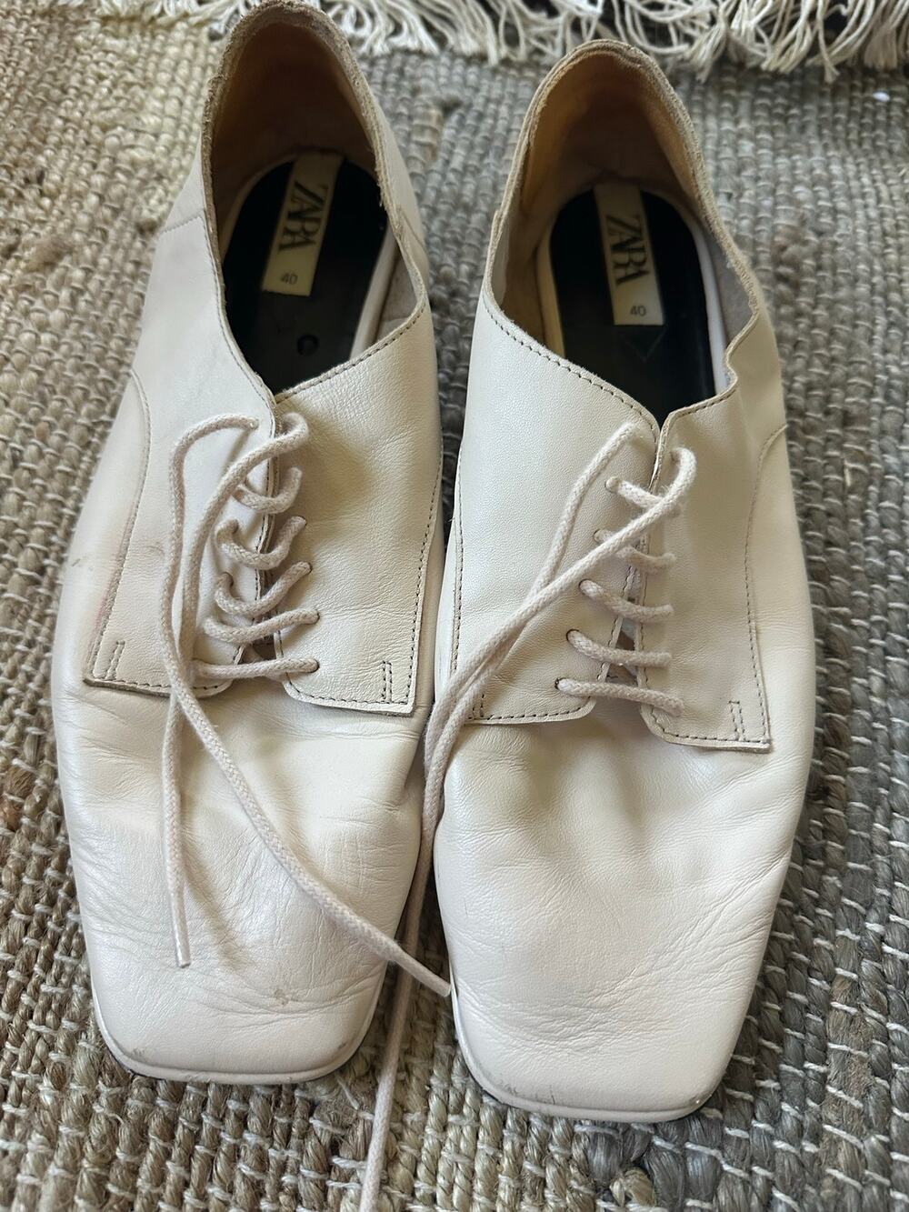 ZARA Genuine Leather Lace-Up Derby Shoes Size 40 Cream square toe ivory